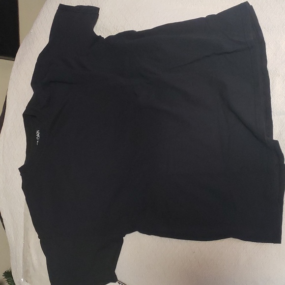 All Black Tee Gildan Like New XL - Picture 8 of 8